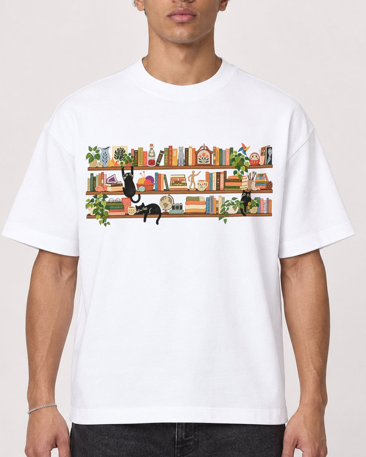 Mockup Boxy Heavyweight Tee White male close-up 20