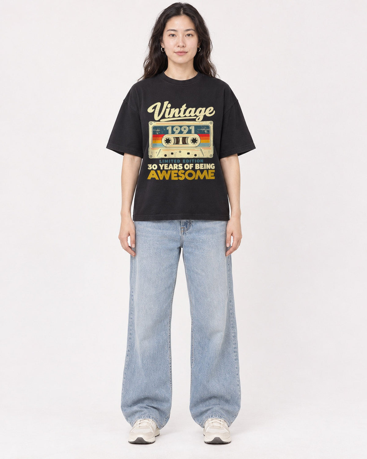 Mockup Boxy Heavyweight Tee Black female full-body 03