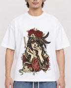 Mockup Boxy Heavyweight Tee White male close-up 03