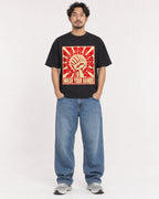 Mockup Boxy Heavyweight Tee Black male full-body 02