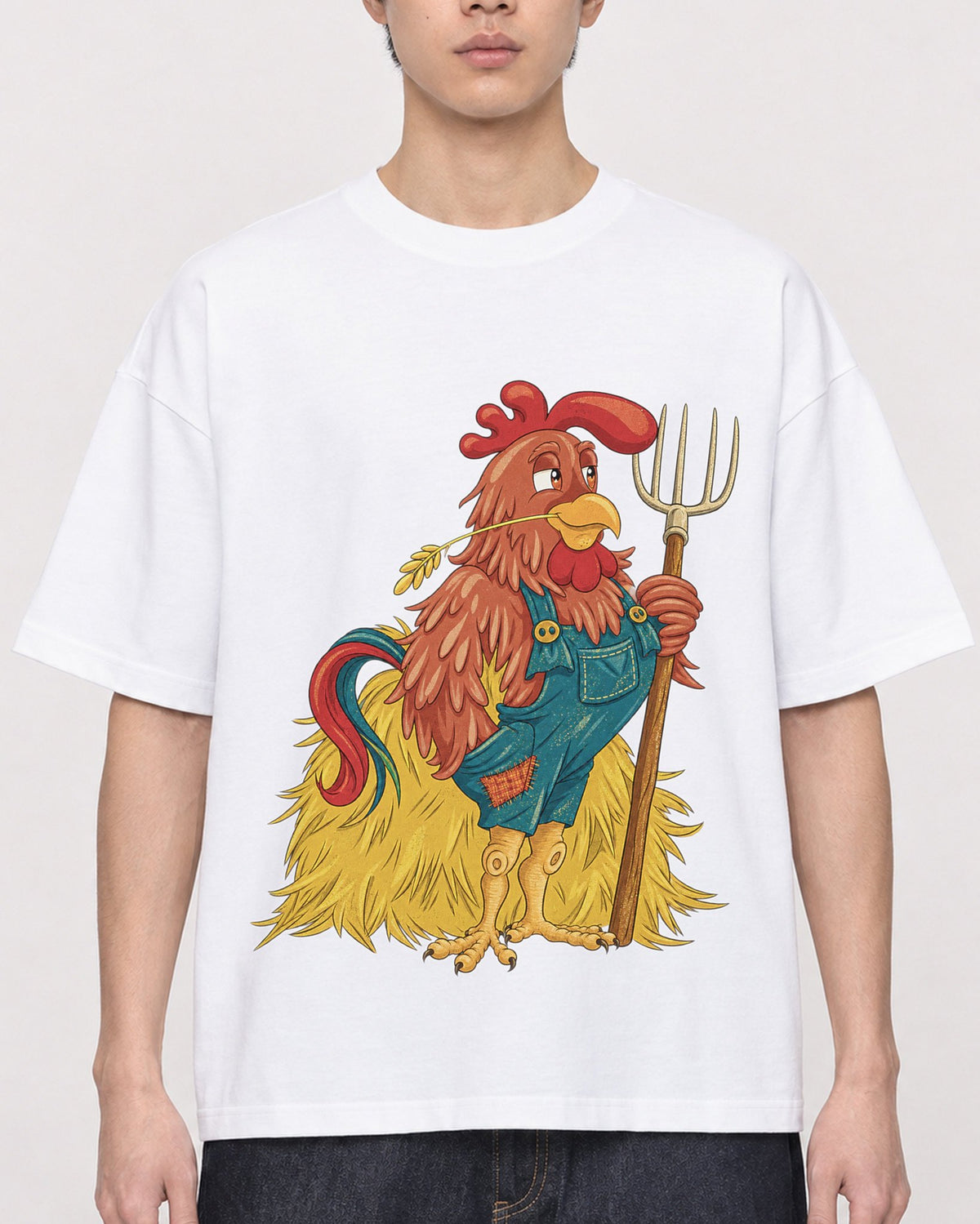 Mockup Boxy Heavyweight Tee White male close-up 01