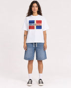 Mockup Boxy Heavyweight Tee White female full-body 06