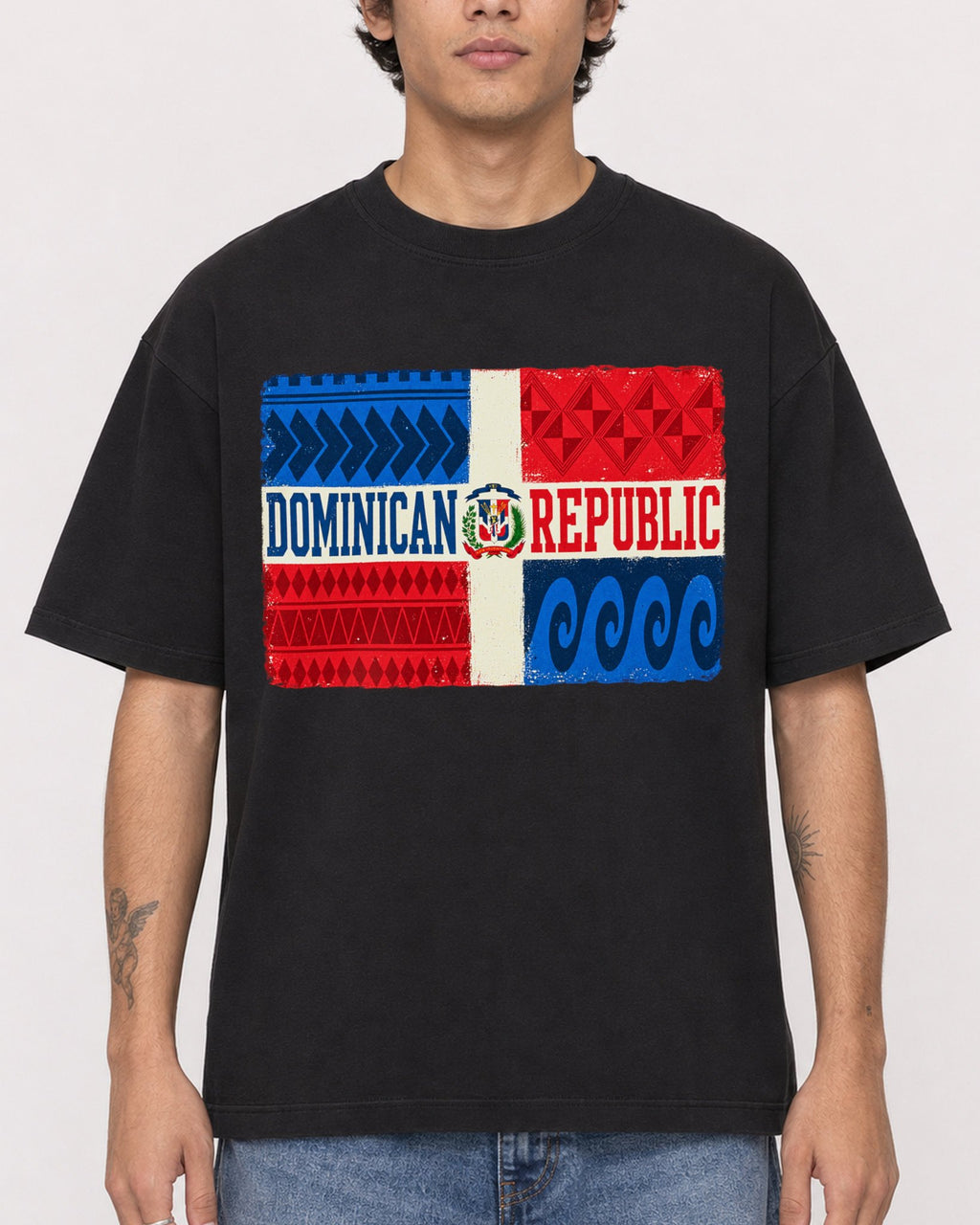 Mockup Boxy Heavyweight Tee Black male close-up 06
