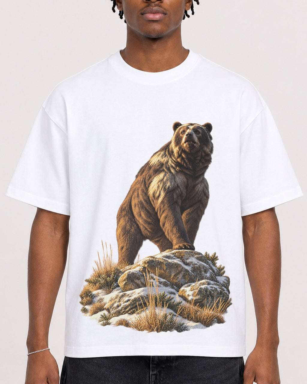 Mockup Boxy Heavyweight Tee White male close-up 05