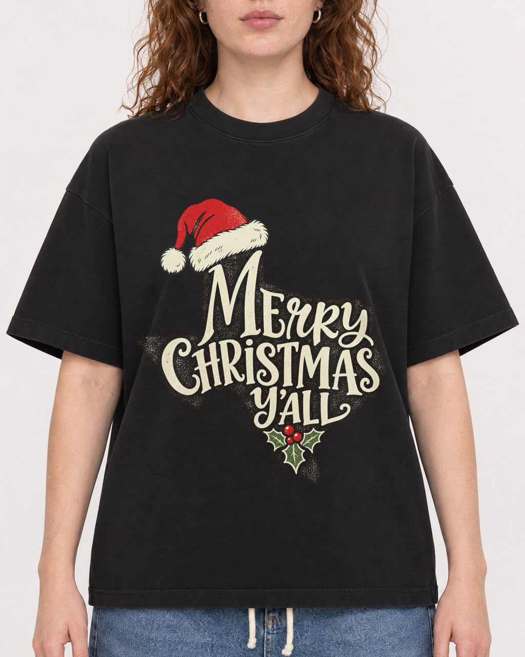 Mockup Boxy Heavyweight Tee Black female close-up 09