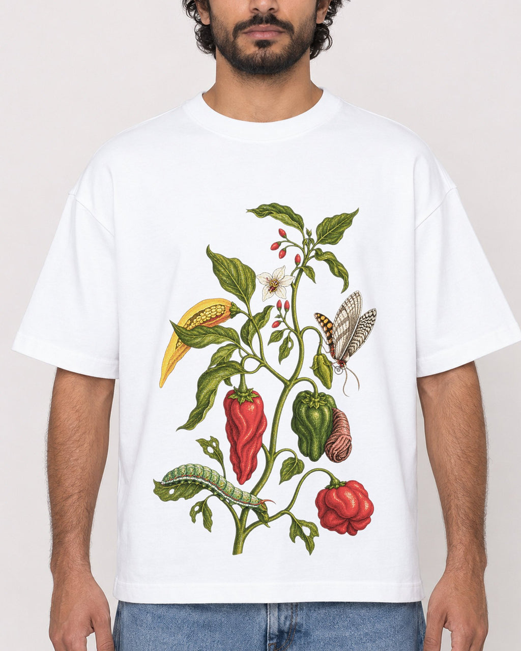 Mockup Boxy Heavyweight Tee White male close-up 17