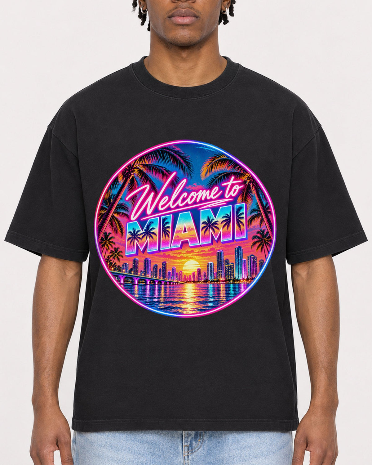 Mockup Boxy Heavyweight Tee Black male close-up 05