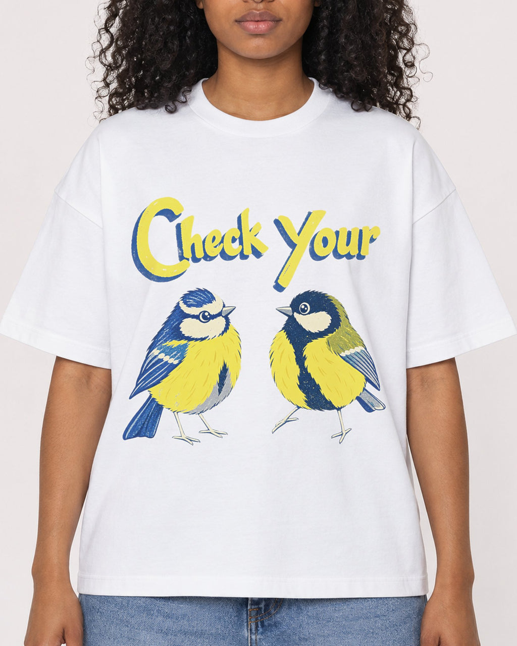 Mockup Boxy Heavyweight Tee White female close-up 05