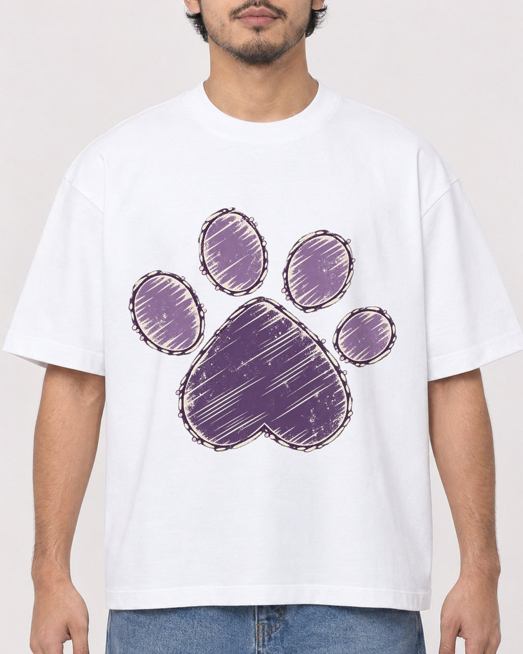 Mockup Boxy Heavyweight Tee White male close-up 02