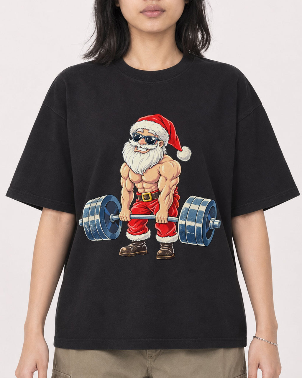 Mockup Boxy Heavyweight Tee Black female close-up 22