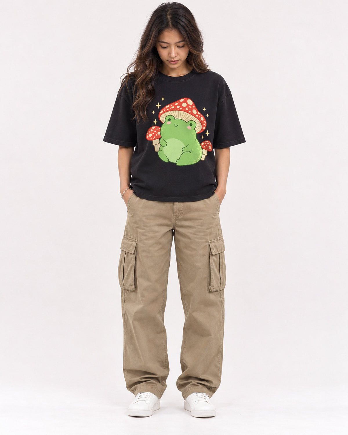 Mockup Boxy Heavyweight Tee Black female full-body 02