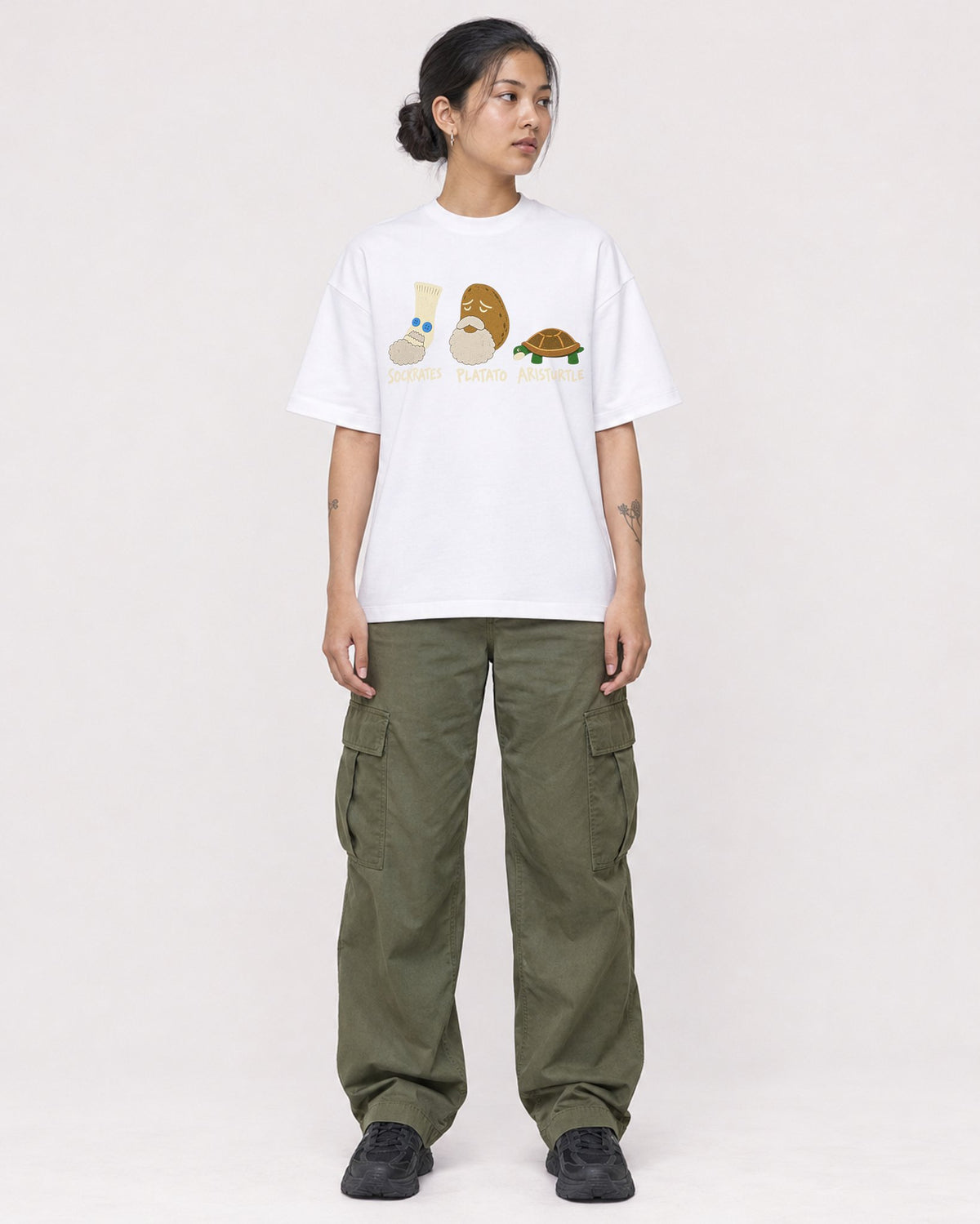 Mockup Boxy Heavyweight Tee White female full-body 12
