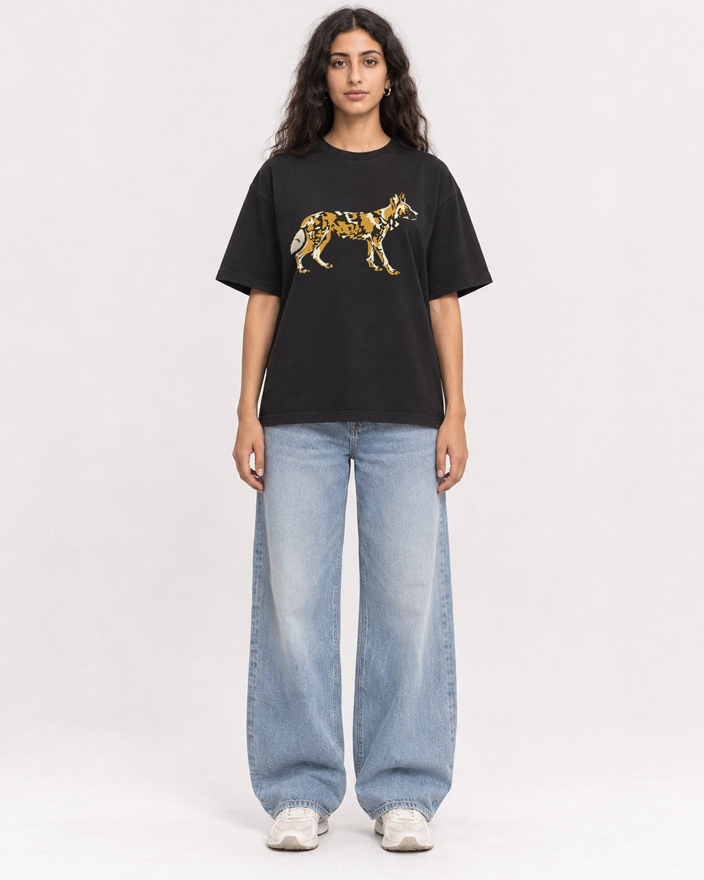 Mockup Boxy Heavyweight Tee Black female full-body 07