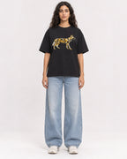 Mockup Boxy Heavyweight Tee Black female full-body 07