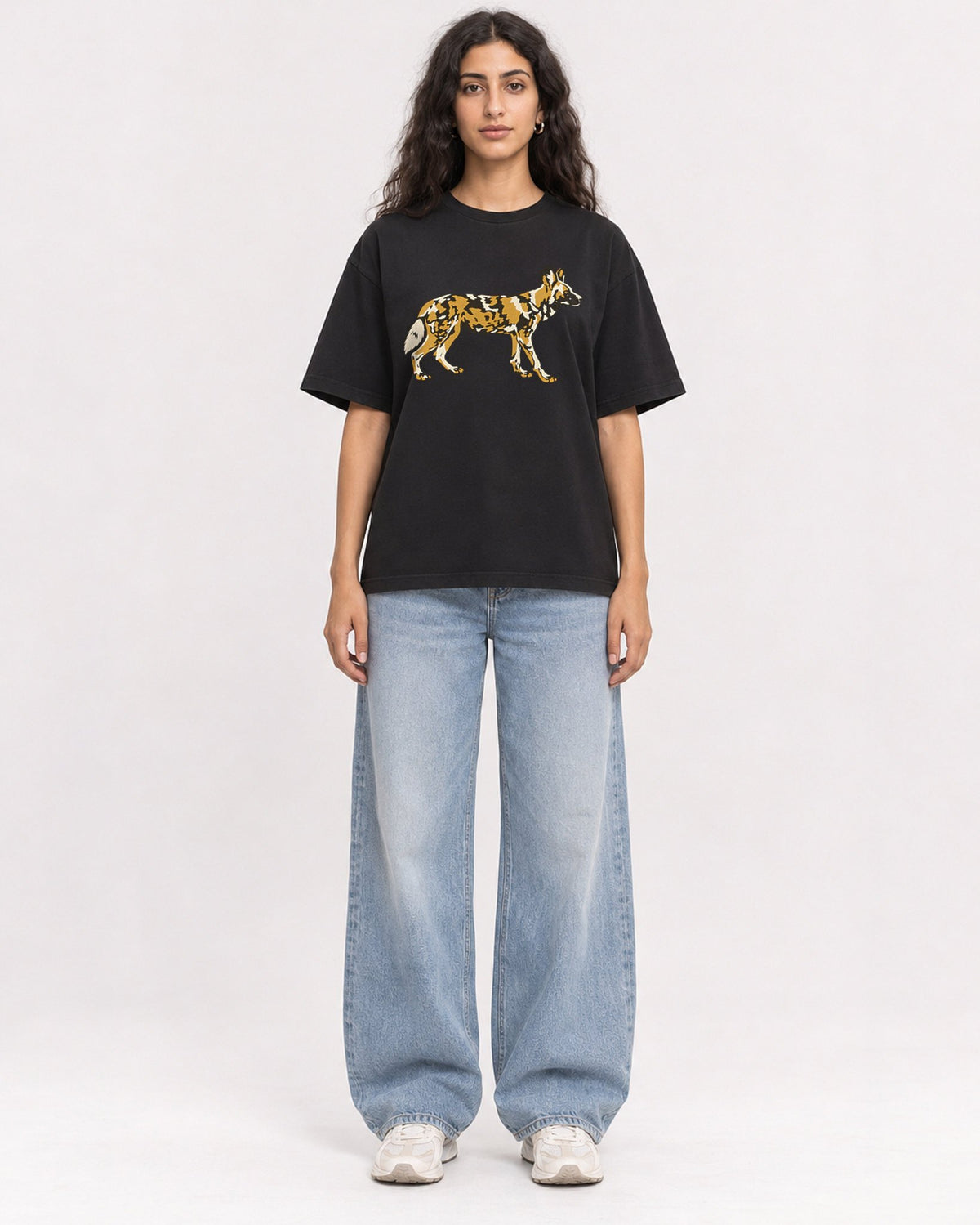 Mockup Boxy Heavyweight Tee Black female full-body 07