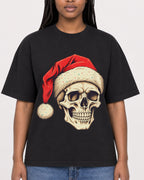 Mockup Boxy Heavyweight Tee Black female close-up 04