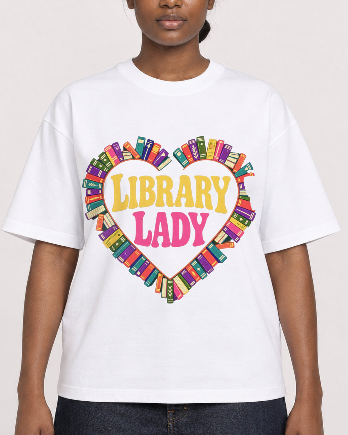 Mockup Boxy Heavyweight Tee White female close-up 34