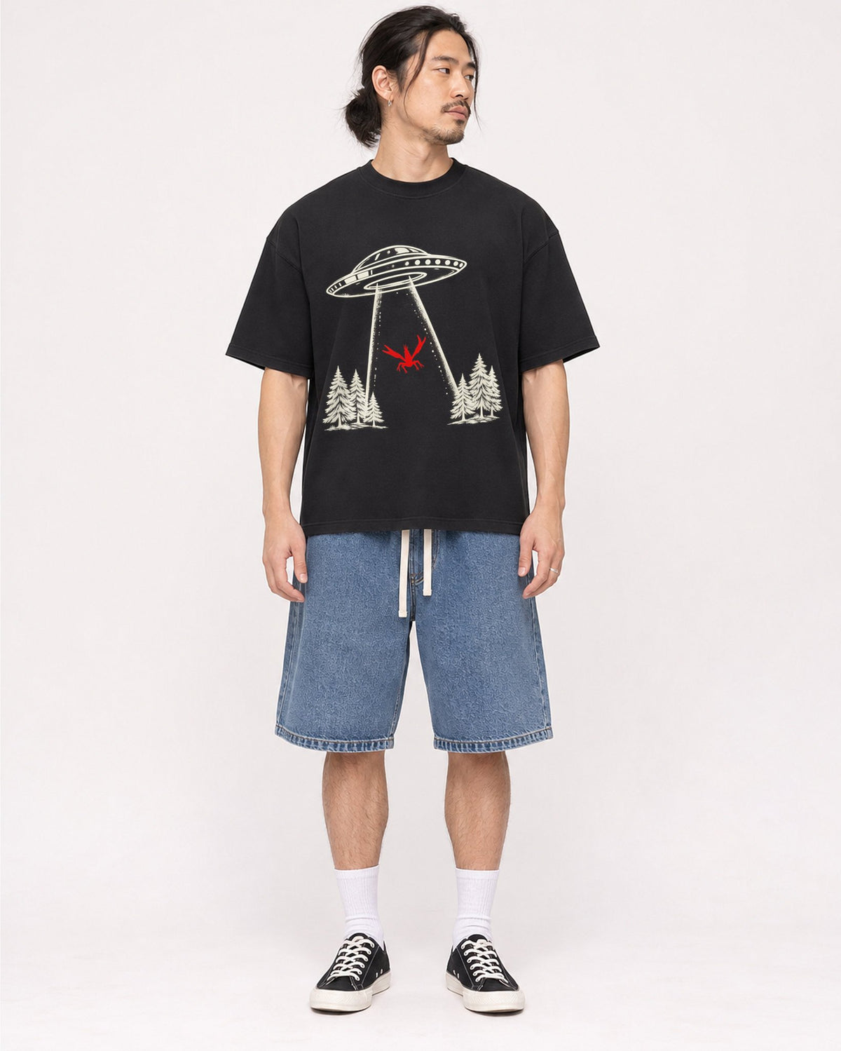 Mockup Boxy Heavyweight Tee Black male full-body 43