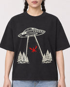 Mockup Boxy Heavyweight Tee Black female close-up 43