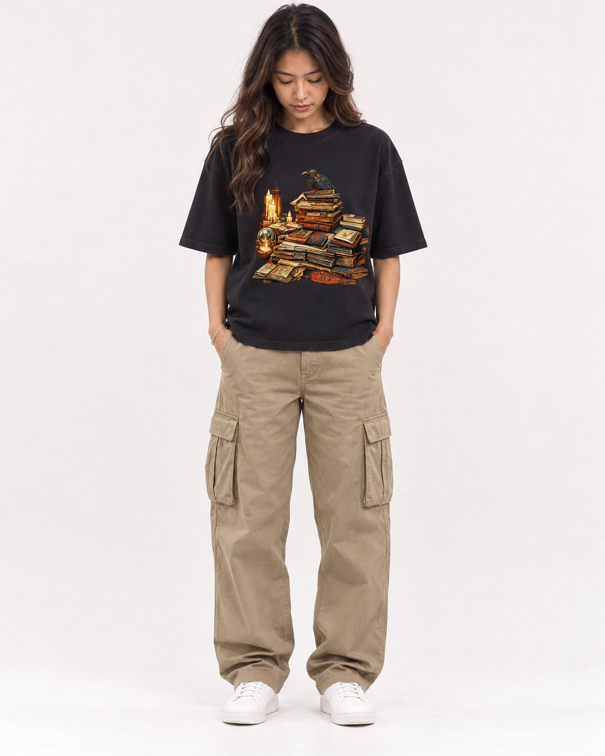 Mockup Boxy Heavyweight Tee Black female full-body 02