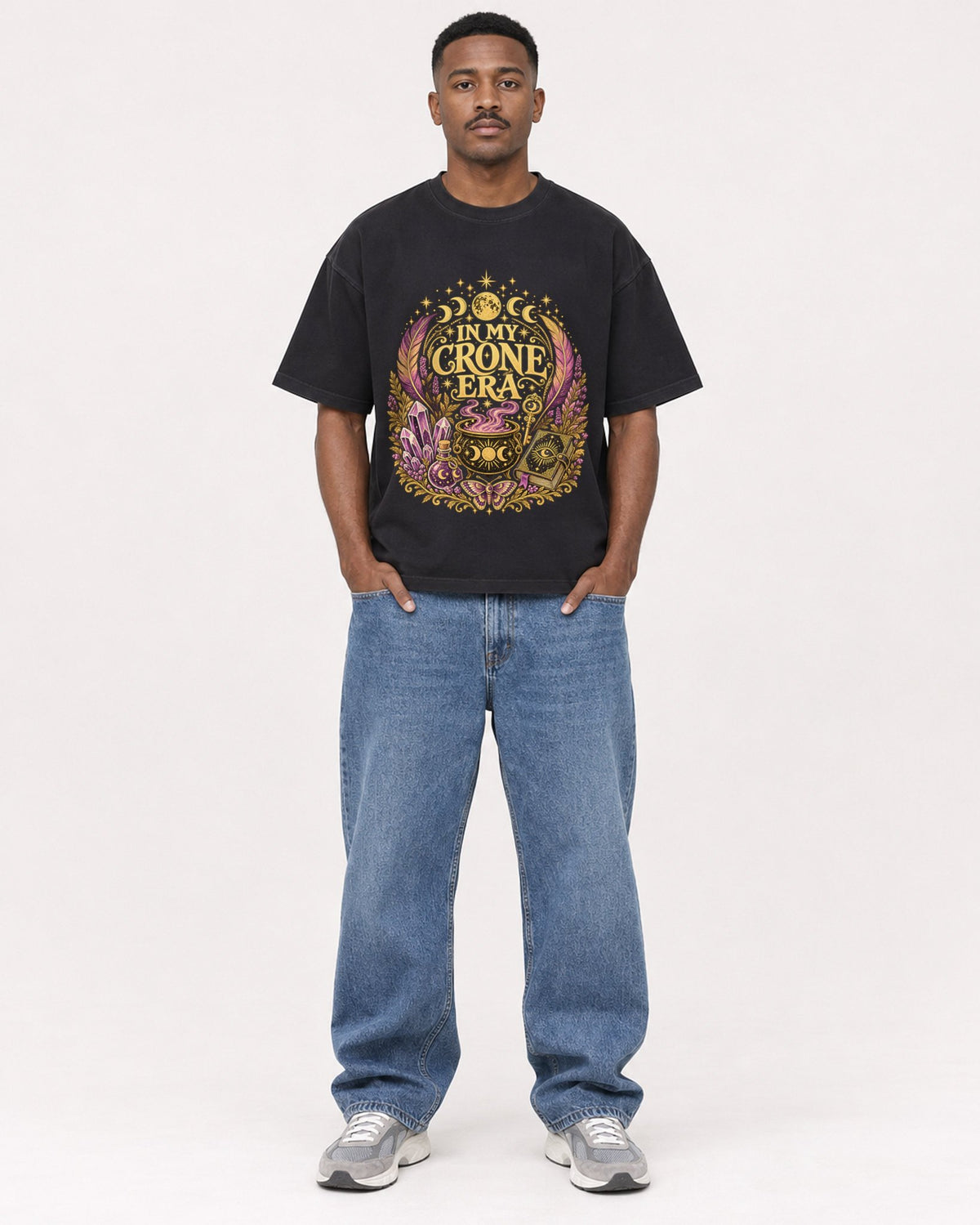 Mockup Boxy Heavyweight Tee Black male full-body 14