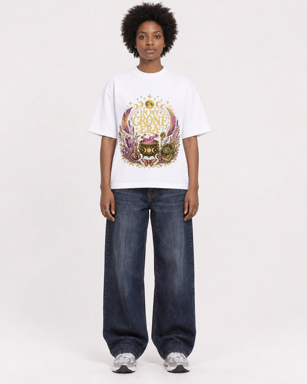 Mockup Boxy Heavyweight Tee White female full-body 14