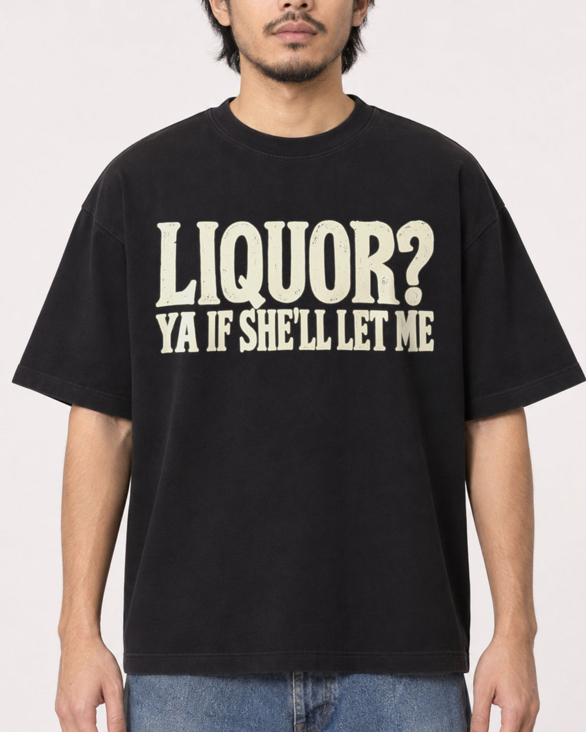 Mockup Boxy Heavyweight Tee Black male close-up 22