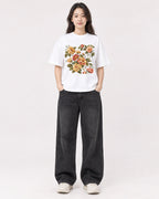 Mockup Boxy Heavyweight Tee White female full-body 03