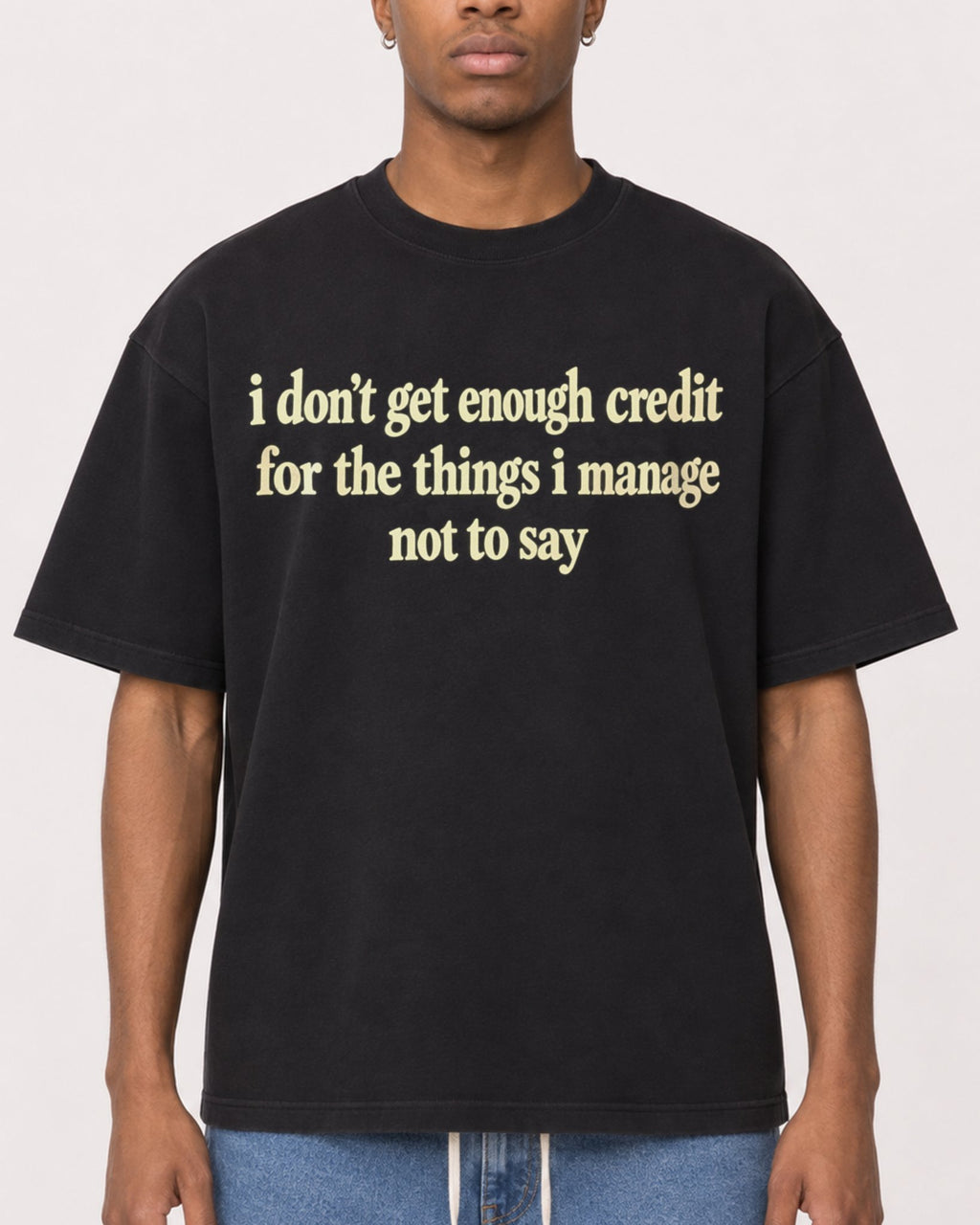 Mockup Boxy Heavyweight Tee Black male close-up 35
