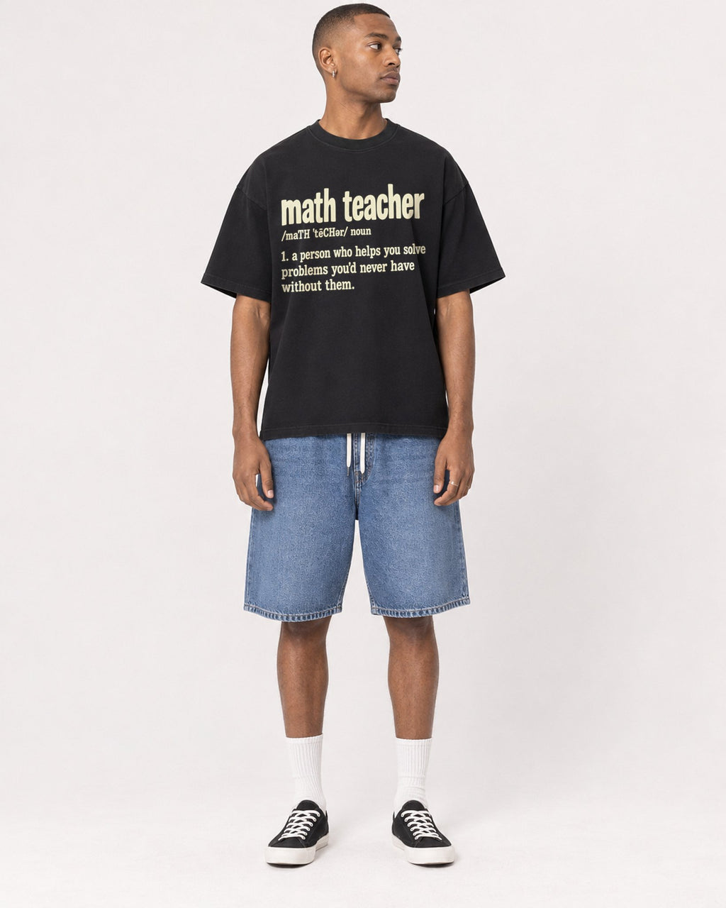 Mockup Boxy Heavyweight Tee Black male full-body 35