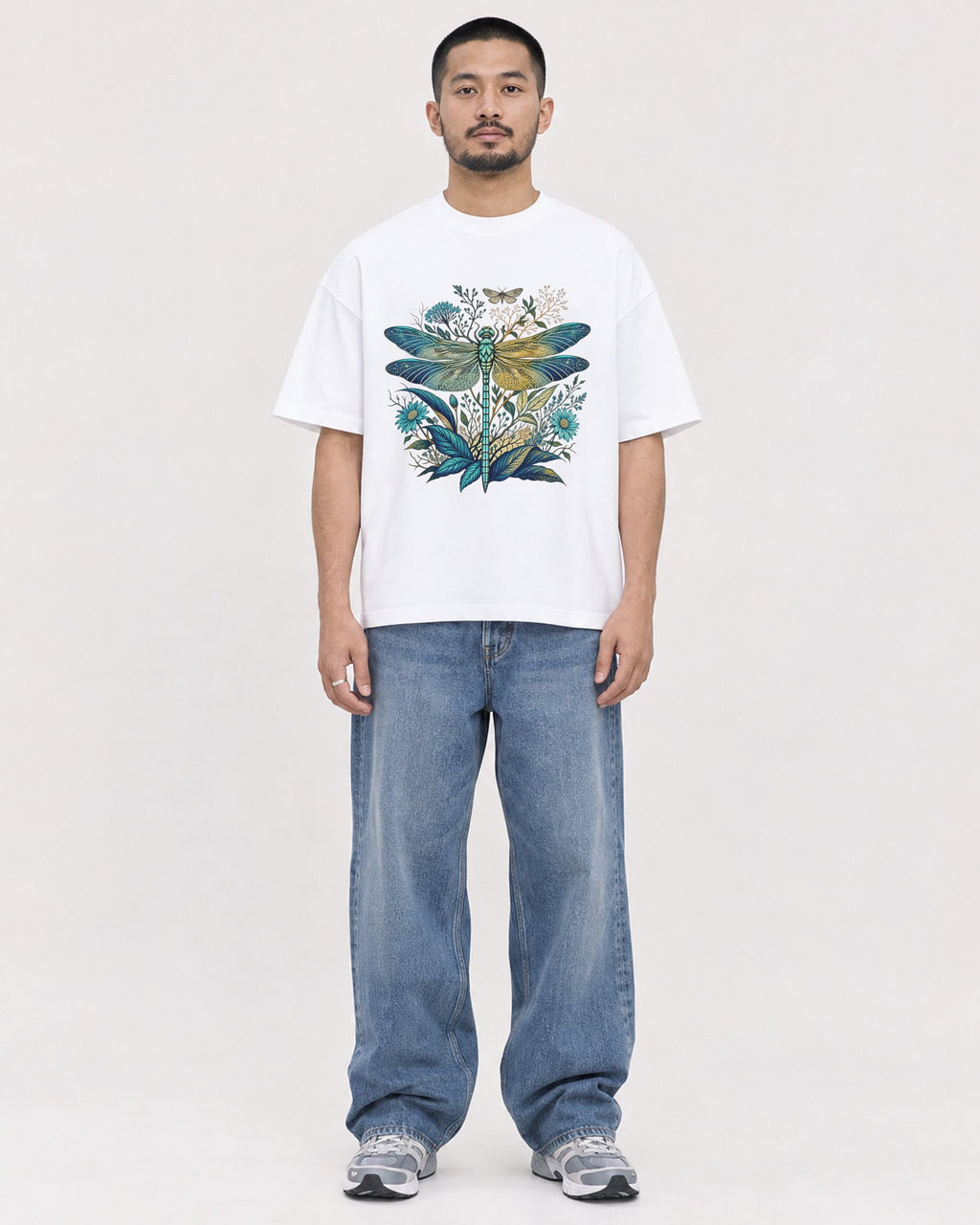 Mockup Boxy Heavyweight Tee White male full-body 32