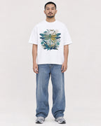 Mockup Boxy Heavyweight Tee White male full-body 32
