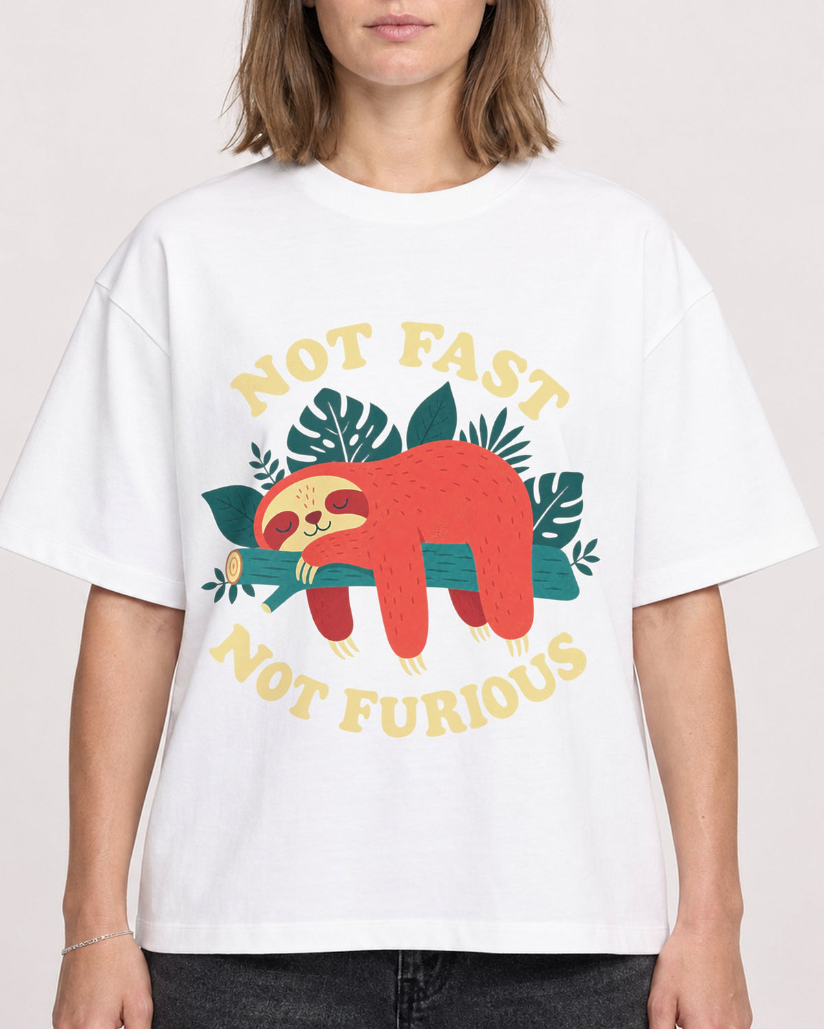 Mockup Boxy Heavyweight Tee White female close-up 38