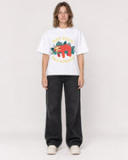 Mockup Boxy Heavyweight Tee White female full-body 38