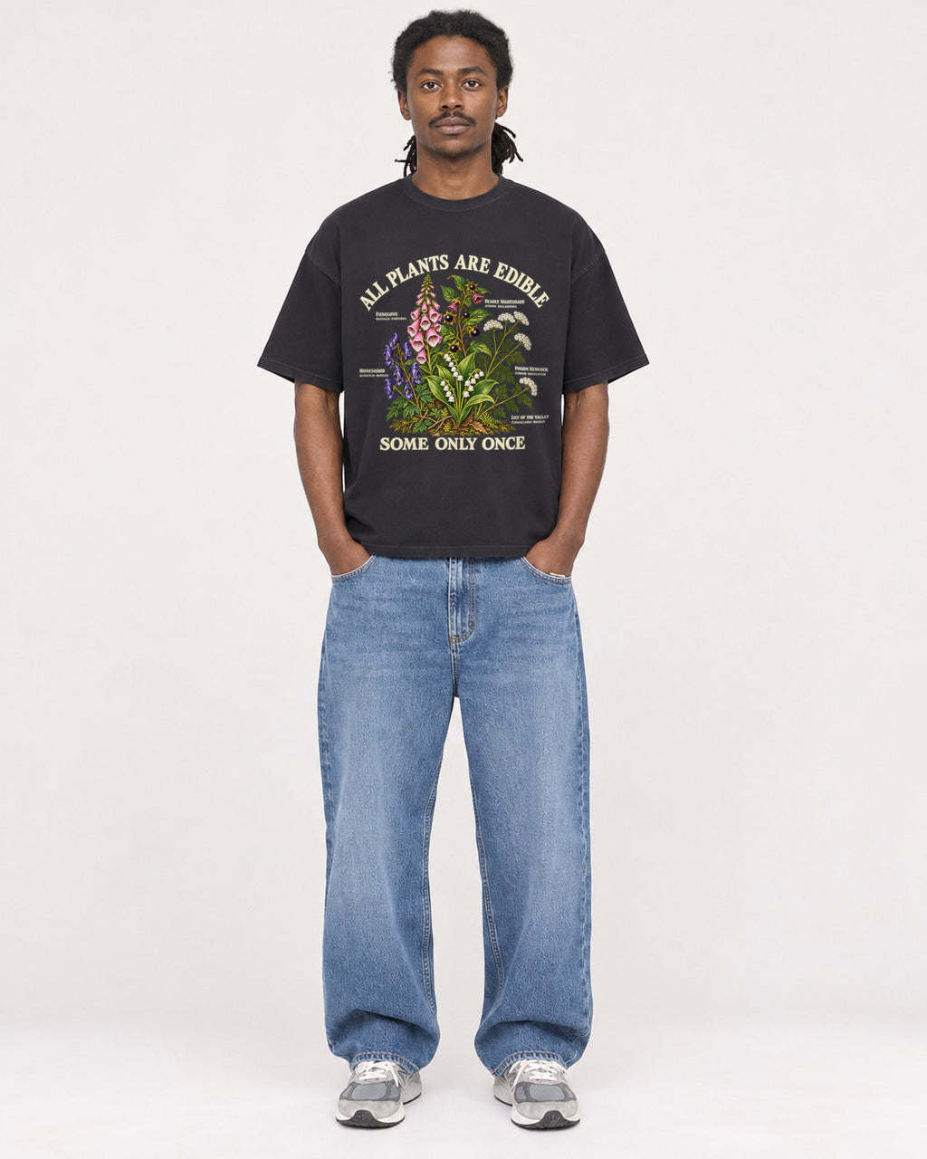 Mockup Boxy Heavyweight Tee Black male full-body 34
