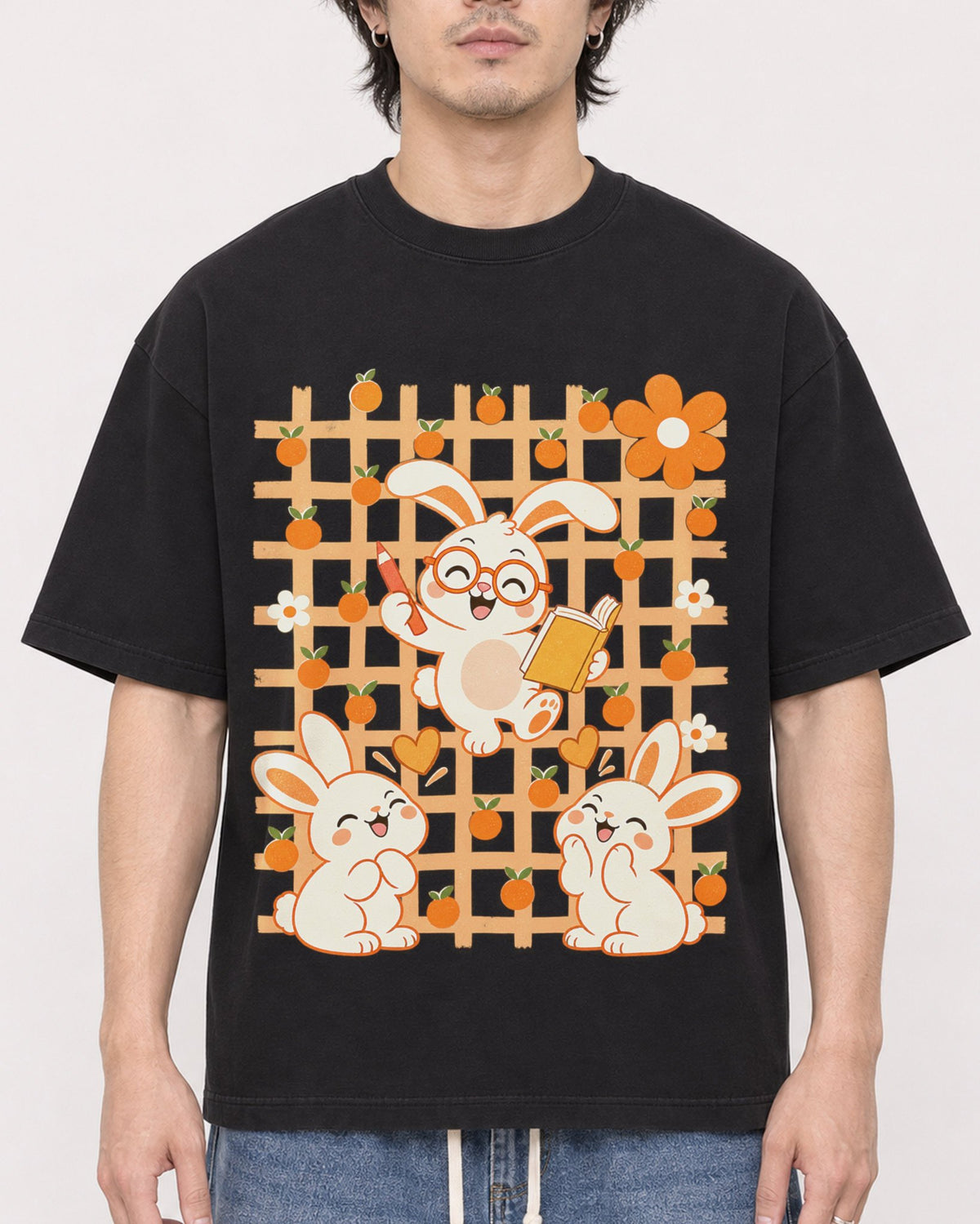 Mockup Boxy Heavyweight Tee Black male close-up 03