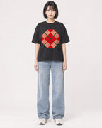 Mockup Boxy Heavyweight Tee Black female full-body 11