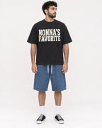 Mockup Boxy Heavyweight Tee Black male full-body 07
