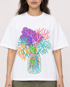 Mockup Boxy Heavyweight Tee White female close-up 02
