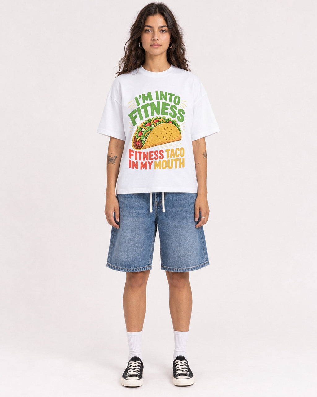 Mockup Boxy Heavyweight Tee White female full-body 06
