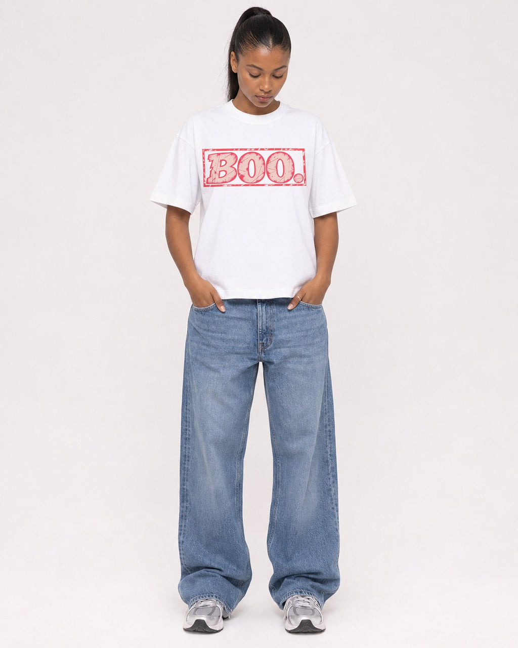 Mockup Boxy Heavyweight Tee White female full-body 25