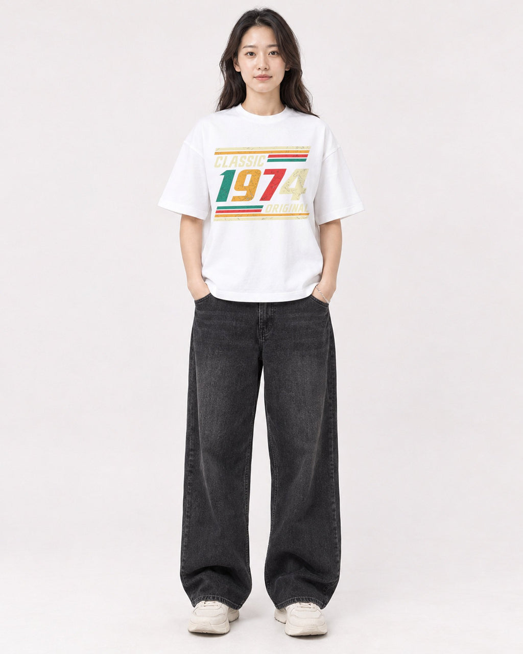 Mockup Boxy Heavyweight Tee White female full-body 03