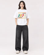 Mockup Boxy Heavyweight Tee White female full-body 03