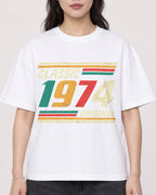 Mockup Boxy Heavyweight Tee White female close-up 03