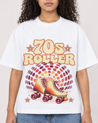 Mockup Boxy Heavyweight Tee White female close-up 10