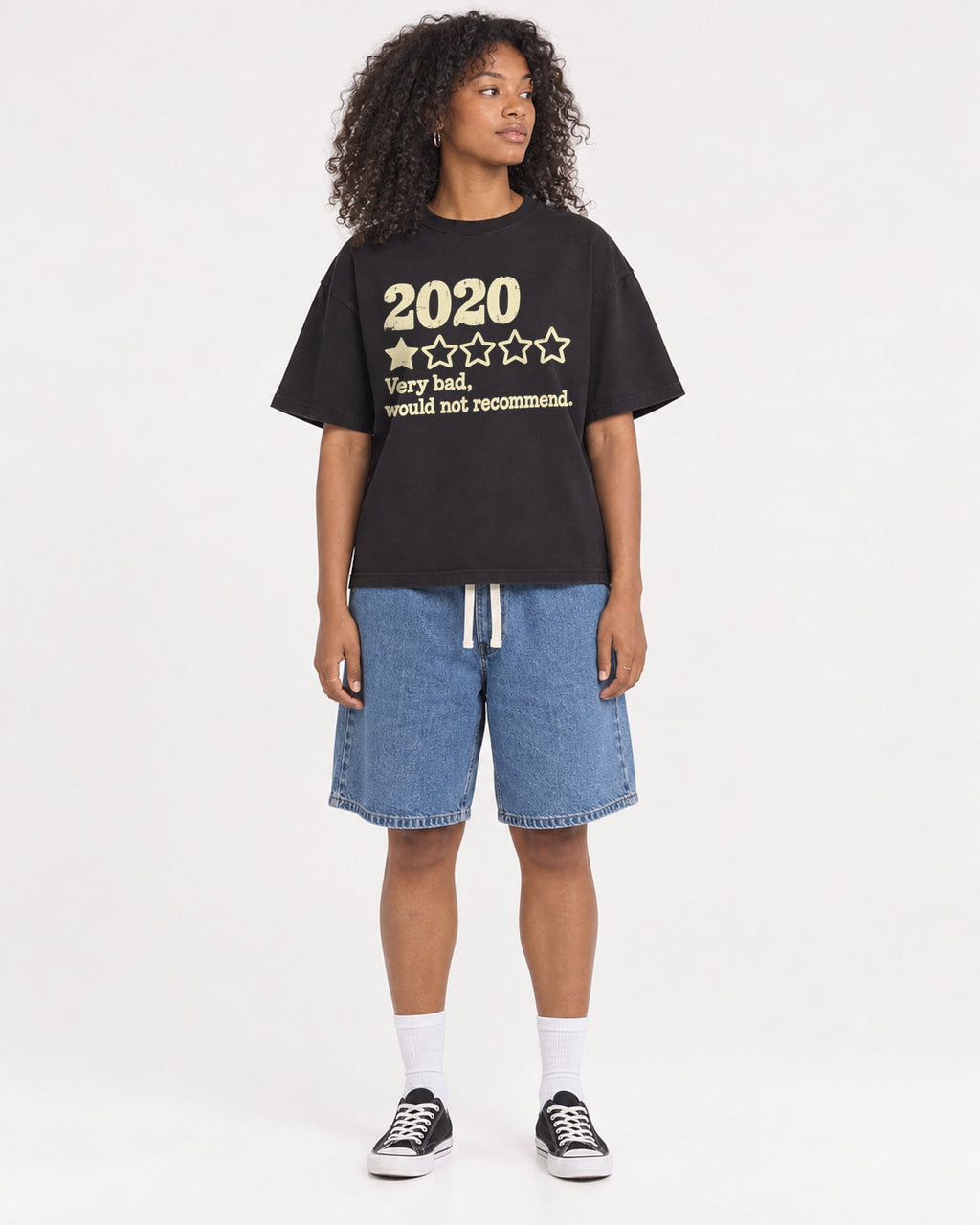 Mockup Boxy Heavyweight Tee Black female full-body 05