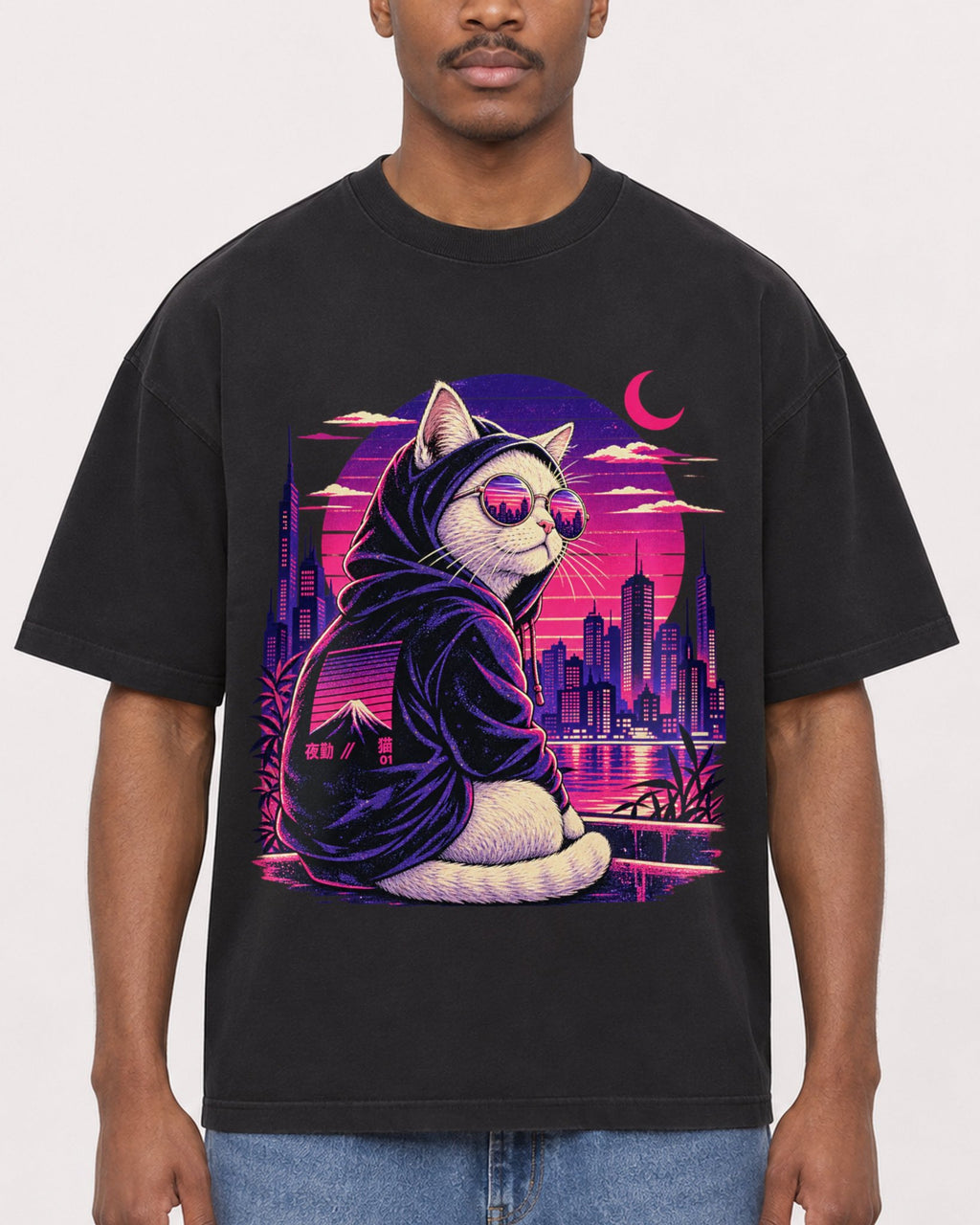 Mockup Boxy Heavyweight Tee Black male close-up 14