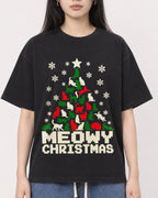 Mockup Boxy Heavyweight Tee Black female close-up 01