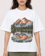 Mockup Boxy Heavyweight Tee White female close-up 02