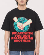Mockup Boxy Heavyweight Tee Black male close-up 03